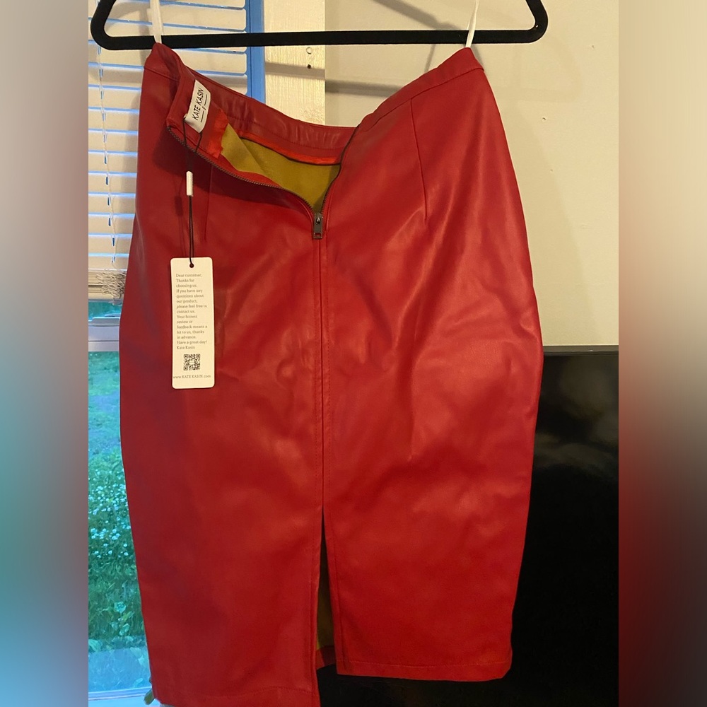 Kate kasin pencil skirt  with tags never worn